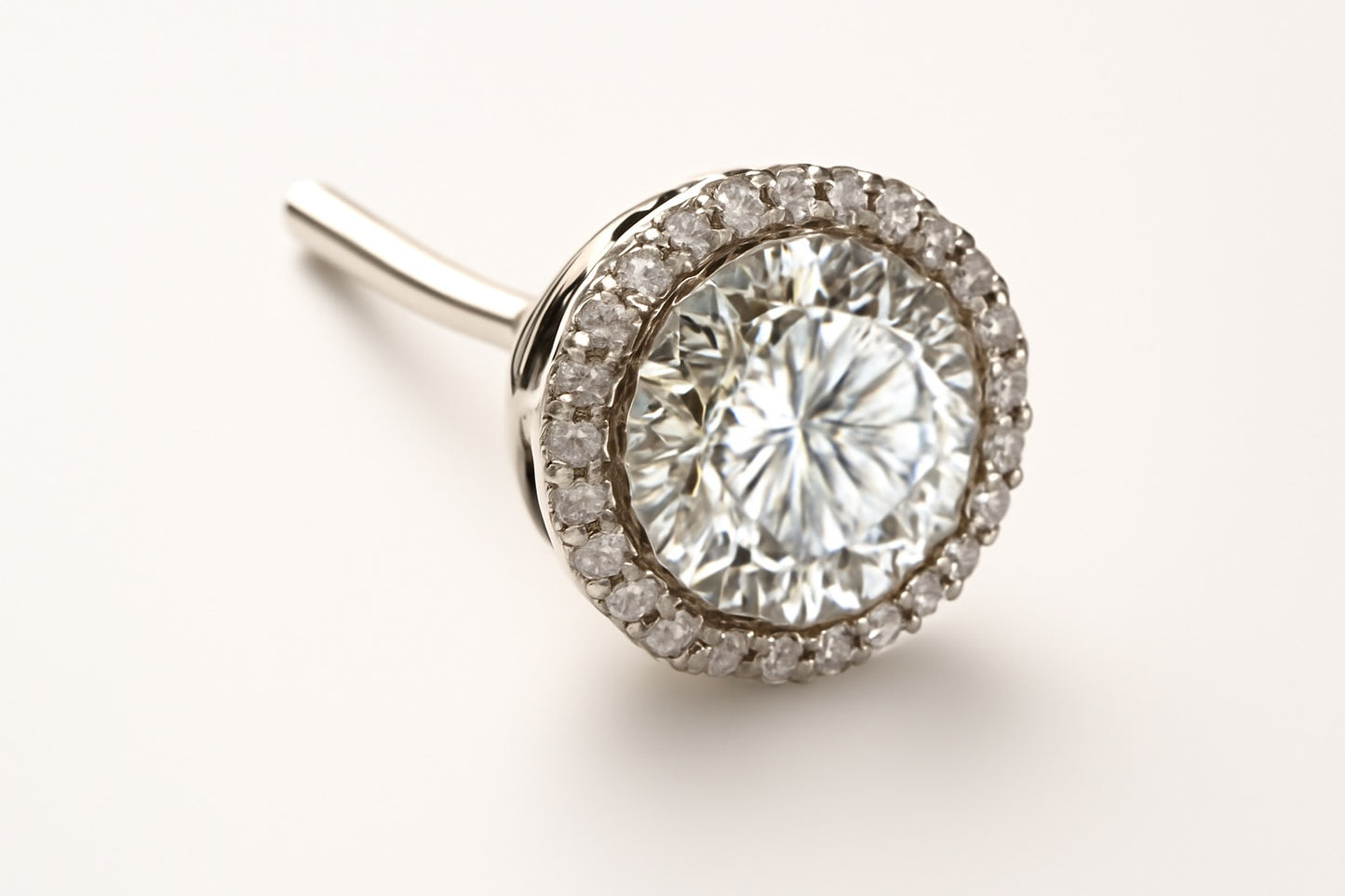 Celestial Halo – Mozambique White Diamond Earring
